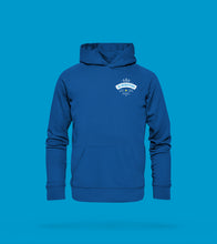 Laden Sie das Bild in den Galerie-Viewer, Hoodie in Blau In Wendtorf sagt man Probst