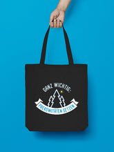 Laden Sie das Bild in den Galerie-Viewer, Jutebeutel in Schwarz ganz wichtig prerowitäten setzen