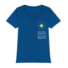 Laden Sie das Bild in den Galerie-Viewer, Frauen Shirt Ob Regen oder Sonnenschein wir checken in Ladbergen ein (Basic-T) Womens Premium Classic T-Shirt
