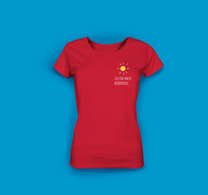 Frauen T-Shirt in Rot. Egestorf macht Heidenspass.